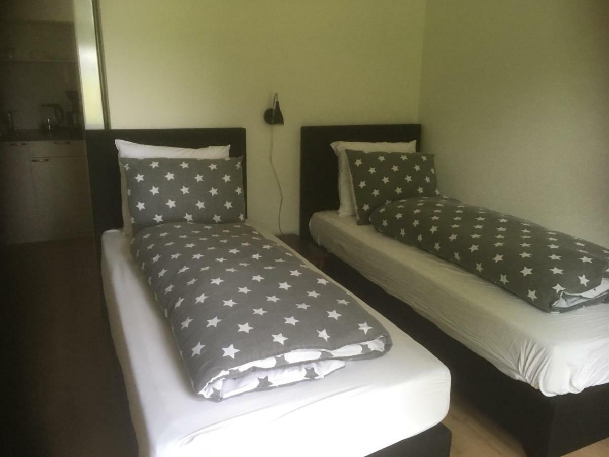 B & B Zazza Raerd Luaran gambar